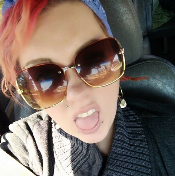 Meet your Posher, Moody Minerals Self Love Sanctuary ( Beauty, & Soul ) - Picture 4 of 4